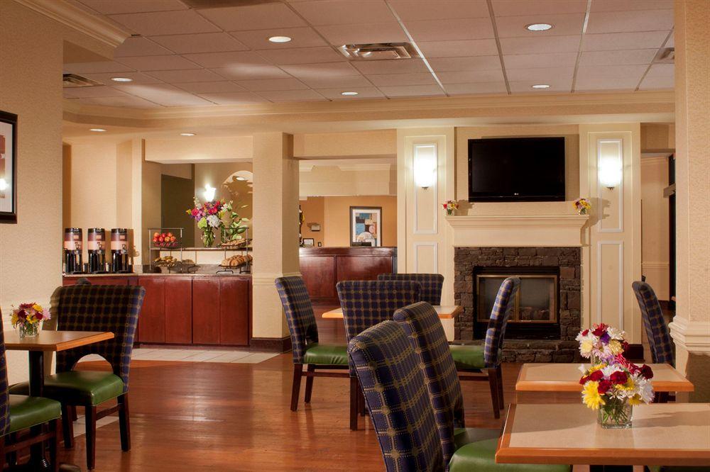 Springhill Suites By Marriott Atlanta Kennesaw Exterior foto